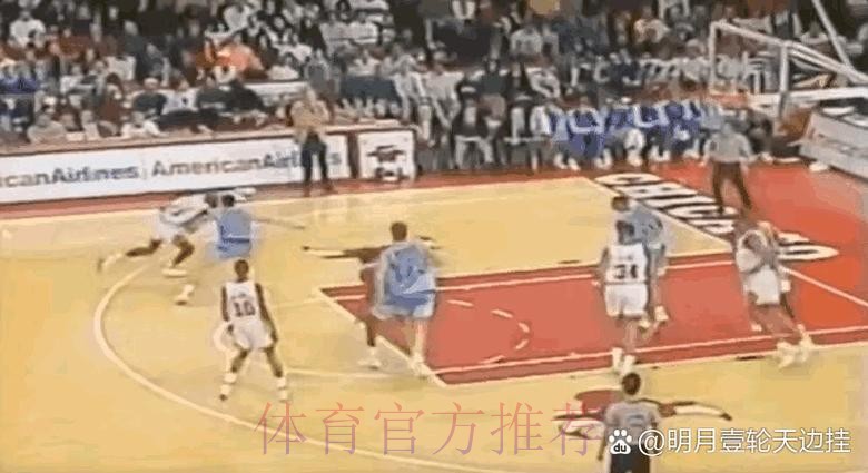 乔丹:只有4个人能在我那个年代打球,哈登库里都不行 乔丹:只有4个人能在我那个年代打球,哈登库里都不行